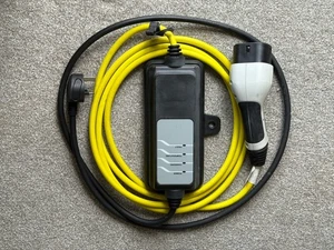 Genuine BMW EV Charger APTIV IC-CPD | Type 2 Mode 2 | 10A 2.4kW | IP67 - Picture 1 of 7
