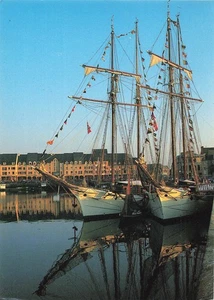 22 PAIMPOL - Picture 1 of 2