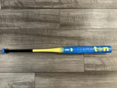 Bate de softbol lanzamiento lento EL USSSA Proton Series 2 25 oz azul atómico/amarillo .5 oz Foto 1 de 4