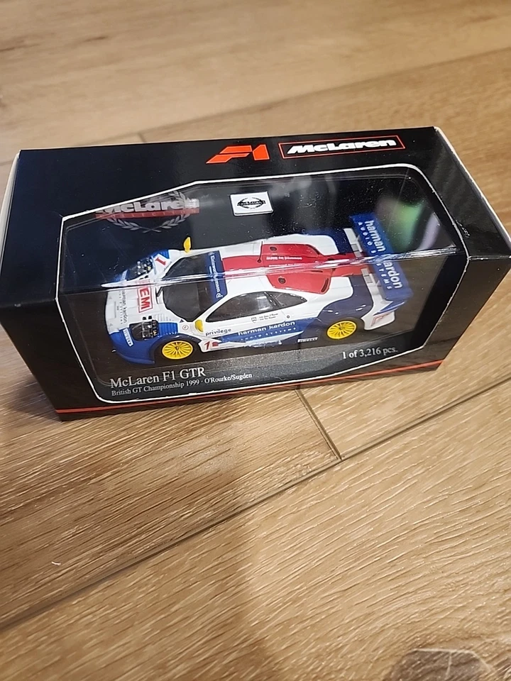 1/43 Mini Champs 530194301 McLaren F1 GTR British GTC 1999 1