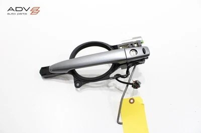 MITSUBISHI OUTLANDER 2013-2022 MANIJA DE PUERTA EXTERIOR DELANTERA IZQUIERDA OEM Foto 1 de 4