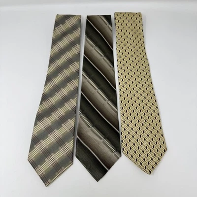 Lote de 3 corbatas de seda John Ashford Stafford para hombre a cuadros a rayas geométricas marrón verde Foto 1 de 4