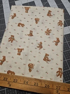 VTG Vintage Cranston VIP Christmas Fabric Ivory Bears Holly ALMOST 1 YARD - Picture 1 of 8