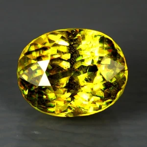 Piedra esfena multicolor Afganistán 2,53 quilates ovalada de gran aspecto (8,63 x 6,94 mm) - Imagen 1 de 3