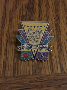 Spilla da bavero Super Bowl 31 XXXI New Orleans (datata 1996) - Foto 1 di 4