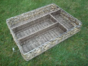 Cesta de cubiertos de malla de algas marinas con marco de metal, gris - Imagen 1 de 2