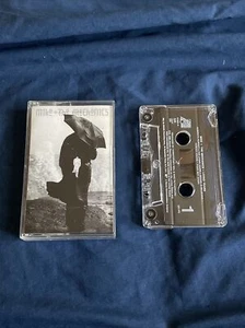 The Living Years by Mike the Mechanics Cassette 1988 Atlantic - Foto 1 di 1
