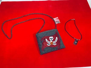TAMPA BAY BUCCANEERS Perline A Mano Donna Piccola Borsa a Tracolla NUOVA CON Gioielli Bucs - Foto 1 di 18