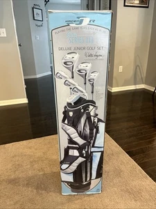 Walter Hagen Series III Girls Golf Clubs & Bag RH Jr Six Club Set No Wedge - Picture 1 of 9