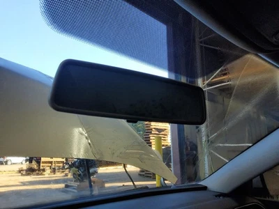 Used Front Center Interior Rear View Mirror fits: 2016 Volkswagen Passat SW Fron - Image 1 of 4