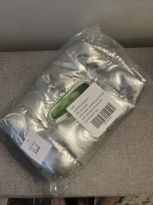 new  urban outfitters silver brooklyn puffer tissue cover 34. - Image 1 of 3