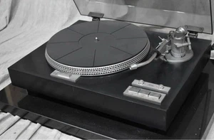 Yamaha YP-D7 Direct Drive Plattenspieler Turntable Bestätigter Betrieb Japan - Bild 1 von 8
