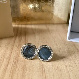 NEW Rare MICHAEL KORS Plaque Silver-tone Pavé Slice Post Earrings MKJ5187040 Gry - Picture 1 of 10
