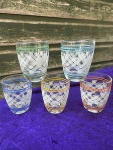 1950's-60's Decorative Shot Glasses Mid Century Vintage Set Of. 5 - Picture 1 of 4