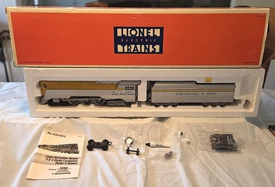 Lionel 6-18043 O C&O Semi Scale Yellow Streamlined Hudson & Tender 490 with RSII - Image 1 of 4
