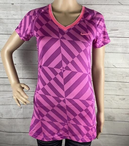 Camisa Atlética Nike Pro Dri-Fit Pequeña Ajustada Rosa Estampado Geométrico Rayas Top - Imagen 1 de 12