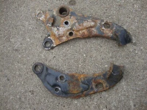 1976 Yamaha RD400 oem PEG MOUNTS stands left right pair 1977 RD 1978 1979 rd400c - Picture 1 of 2