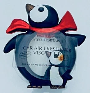 Bath & Body Works DUFTTRAGBAR ZWEI PINGUINE ROT SCHAL AUTO BELÜFTUNGSCLIP NEU - Bild 1 von 2