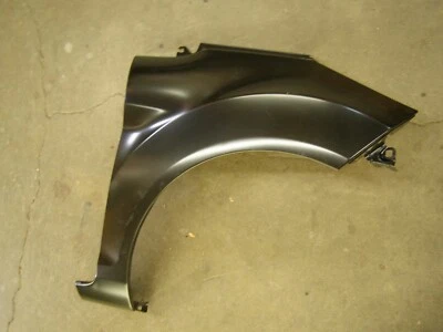 Guardabarros delantero derecho Ford 2011 2019 Fiesta 2012 2013 2014 2015 2016 2017 2018 nuevo OEM Foto 1 de 4