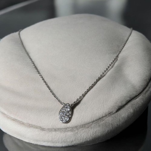 GIVENCHY collane 0936