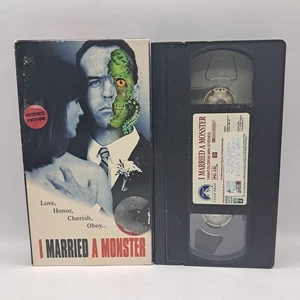 I Married A Monster (VHS, 1998) Richard Burgi Paramount Pictures Horror/Sci-fi - Picture 1 of 14