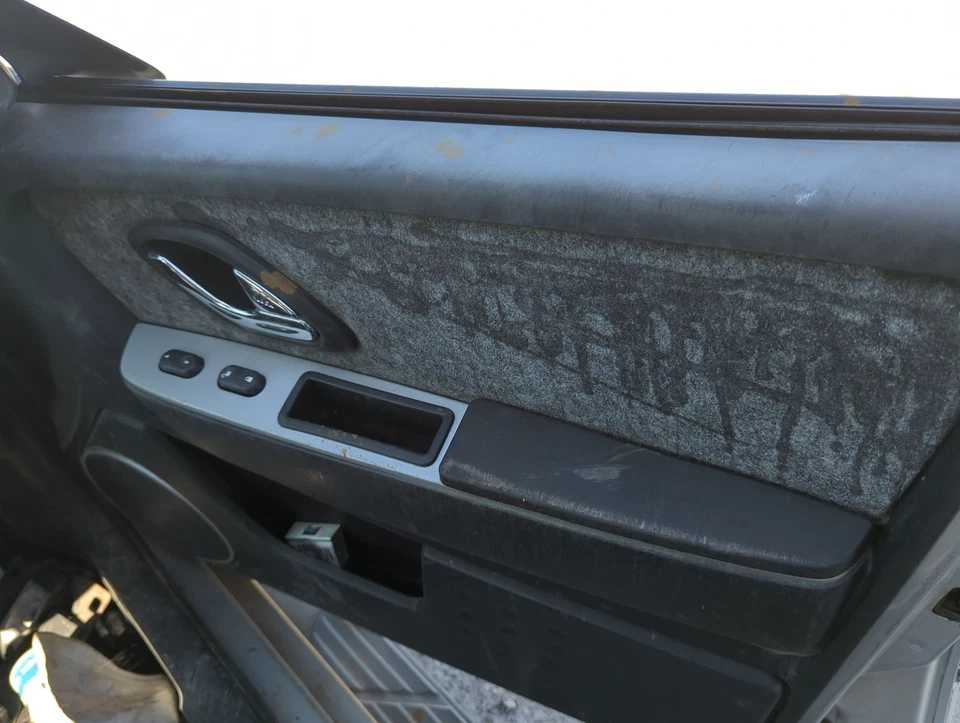 Mercury Mariner 2006 pasajero delantero derecho interior panel puerta moldura JQPP7 Foto 1 de 1