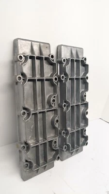 Cubiertas de válvula turbo originales Porsche 911 930 930 9116 O Foto 1 de 4