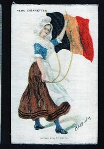 Zigarettenkarte Amerikanische SEIDE 1910 Postkartengröße BELGIEN Mädchen mit Flagge #713 - Bild 1 von 1