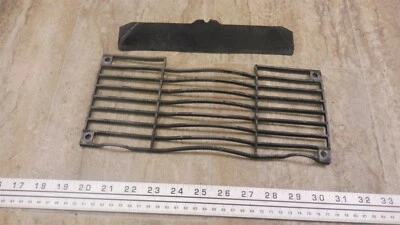 Honda VF750 V45 1983 Interceptor H1129-3) rejilla radiador plástico con moldura Foto 1 de 4