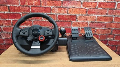 Logitech Driving Force GT Racing Wheel E-X5C19 PlayStation PC Used Gaming - Image 1 of 4