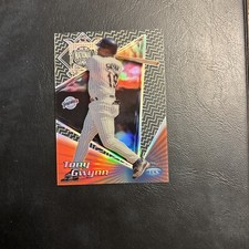 C40d 1999 Topps Tek #37a Tony Gwynn, San Diego, Padres Pattern, 02