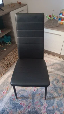 HOMCOM Set di 4 Sedie da Cucina con Schienale Alto Finta Pelle e Acciaio Nero - Immagine 1 di 2