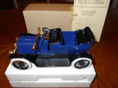 Deere-Clark Motor Car Co. 1907 Type "B", Blue Diecast Replica w/Booklet & Box - Image 1 of 4