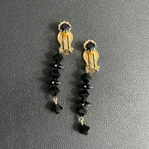 Pendientes colgantes vintage de clip de diamantes de imitación negros y dorados - Imagen 1 de 8