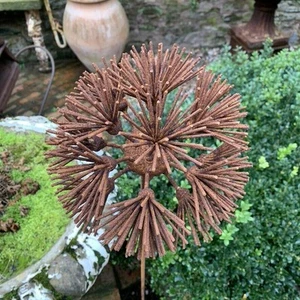 Rusty Metal Allium Flower Garden Stake Charm, Rustic Wire Climbing Plant Support - Picture 1 of 3