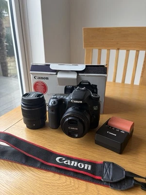 Canon EOS 70D 20.2MP Digital SLR Camera Black with 18-55mm STM Lens + 50mm f/1.8 - Image 1 of 4