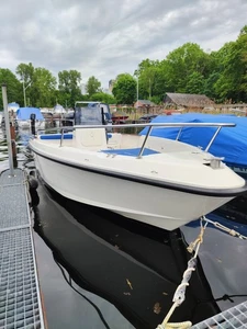90PS Konsolenboot / Freizeitboot / Motorboot / Angelboot - Bild 1 von 19
