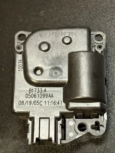 Stellmotor Heizung Klima Mischklappe 4L34-17E899-AD Ford Mustang V    - Picture 1 of 4