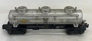 LIONEL 6415  POST WAR  " SUNOCO THREE DOME TANK CAR - Picture 1 of 10