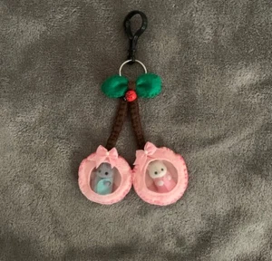 Calico Critters Sylvanian Families Baby carrier cherry keychain w Kitten babies - Picture 1 of 6