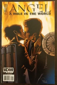 Angel A Hole in the World #1 VF/NM prima stampa IDW Buffy Vampire Slayer BTVS - Foto 1 di 1