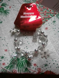 New Silver Tone Christmas Charm Stretch Bracelet - Picture 1 of 4