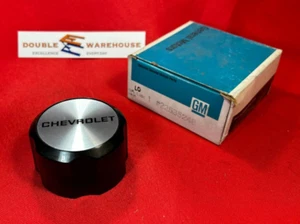 Tapa central de llanta de rueda Chevrolet GM 22535248 NUEVO OEM GM - Imagen 1 de 2