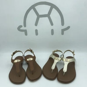 Michael Kors Women's MK Plate Thong Leather Sandal - Picture 1 of 47
