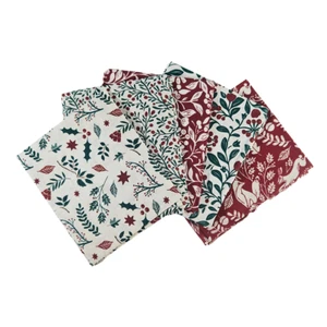 Holly and Berries 100% Cotton 5Pcs 45x55cm Wide Christmas Fat Quarters Bundle - Picture 1 of 2