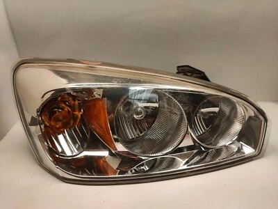 Faro delantero pasajero derecho Chevrolet Malibu 04-08 OEM Foto 1 de 4