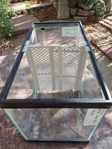 Aquarium Divider for 10gal gallon Aquarium - Picture 1 of 3