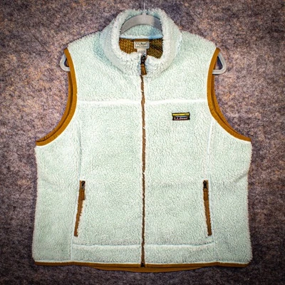 L.L. Bean Vest Women's 1X Plus Sherpa Fleece Mountain Pile Full Zip Vest Jacket - Image 1 of 4