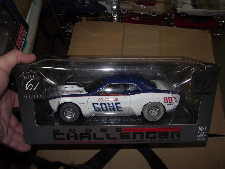 Dodge Challenger Highway 61 1/18 color me ido super stock nuevo en caja Foto 1 de 1