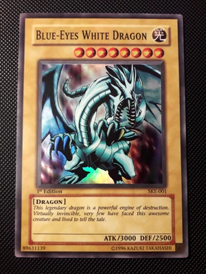 Yu-Gi-Oh! Blue-Eyes White Dragon, SKE-001, Super Rare, 1. Edition, NM/Back EX - Bild 1 von 4